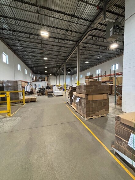 More Photos Of 30 Charles St, Needham Flex For Lease