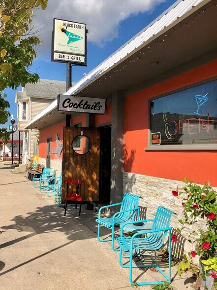 More Photos Of 1031 Mills St, Black Earth Bowling Alley For Sale