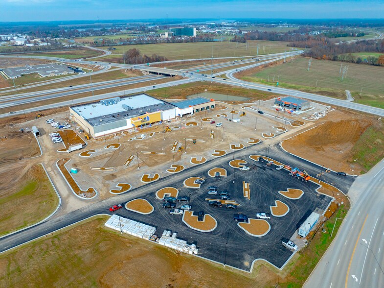 More Photos Of 2454-2630 Calumet Trce, Owensboro Unknown For Lease