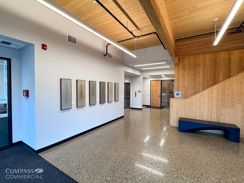More Photos Of NW Shevlin Park Rd & Crossing Dr, Bend Unknown For Lease