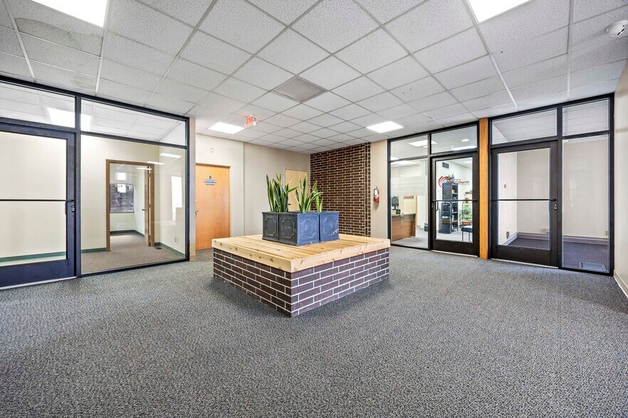 More Photos Of 7511 W Arrowhead Ave, Kennewick Office For Lease