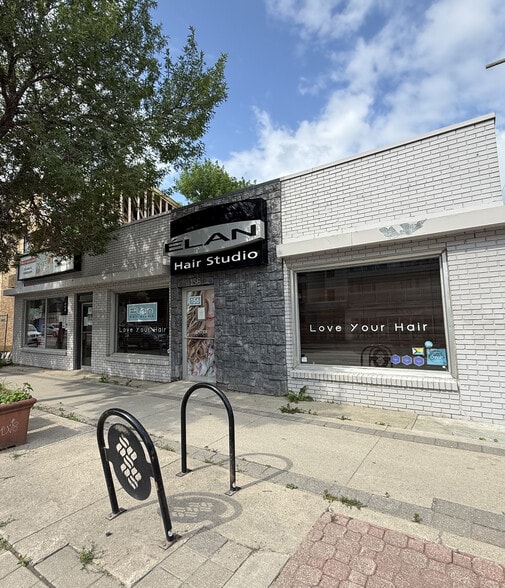 Primary Photo Of 156-158 Sherbrook St, Winnipeg Storefront For Sale