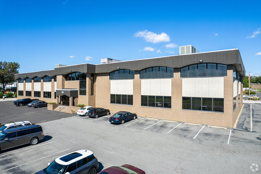 Primary Photo Of 211 Benigno Blvd, Bellmawr Flex For Lease