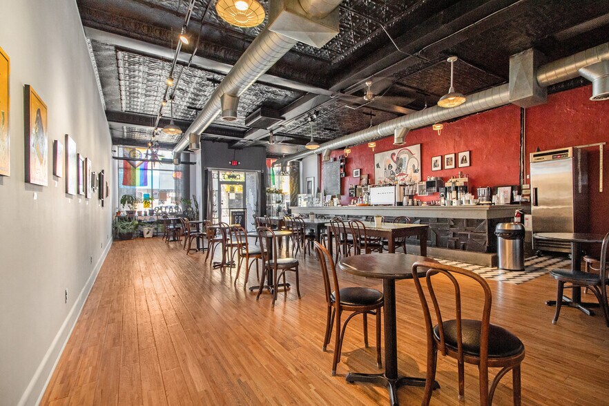 More Photos Of 10215 Joseph Campau St, Hamtramck Bar For Sale