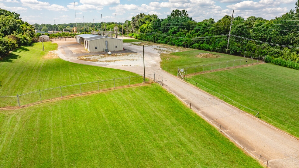 More Photos Of 397 Old Salem Rd, Martin Industrial For Sale