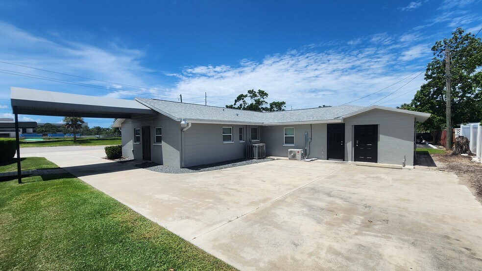 More Photos Of 5113 Memorial Hwy, Tampa Office For Lease