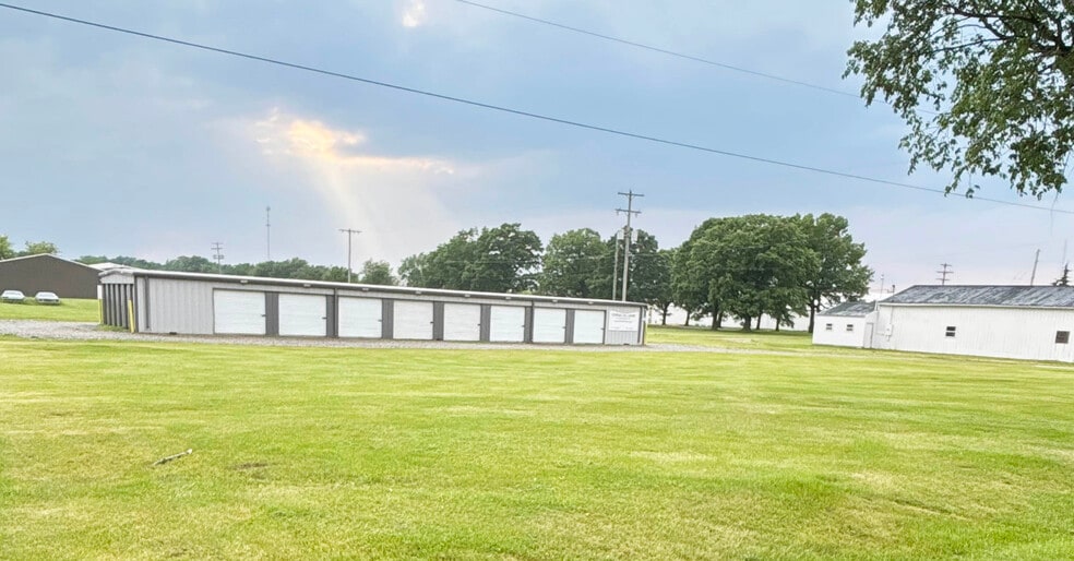 More Photos Of 8980 Anderson Rd, Litchfield Self Storage For Sale