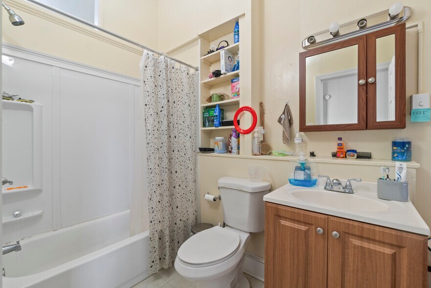 More Photos Of , Baltimore Multifamily For Sale