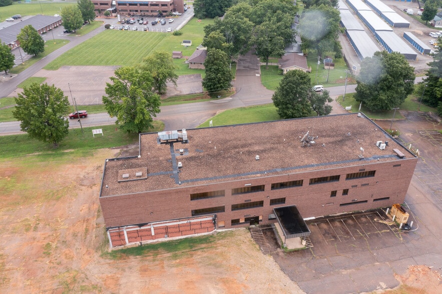 More Photos Of 1212 Weber Rd, Farmington Healthcare For Sale