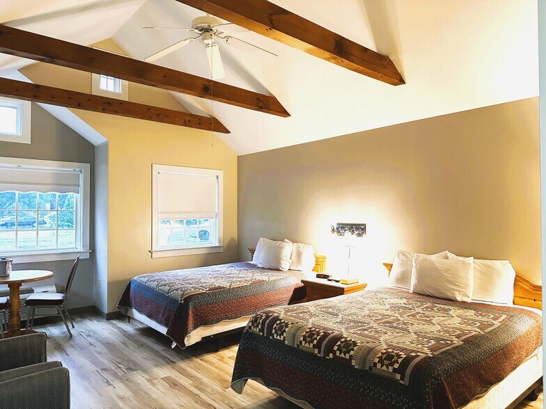 More Photos Of 2439 Old Philadelphia Pike, Lancaster Hotel For Sale