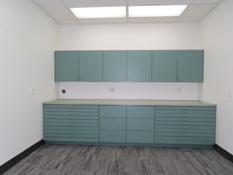 More Photos Of 163 W 1600 S, Saint George Office For Lease