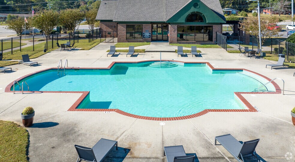 More Photos Of 29 Briar Cir, Fayetteville Apartments For Sale