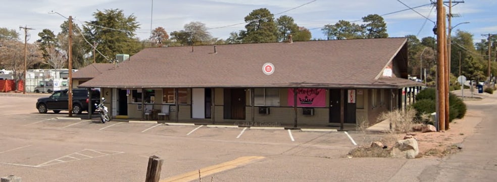 More Photos Of 200 W Frontier St, Payson General Retail For Lease