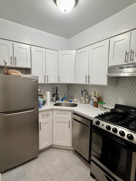 More Photos Of 46 W 87th St, New York Apartments For Sale