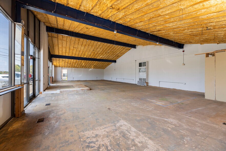 More Photos Of 120 Point Judith Rd, Narragansett Unknown For Lease