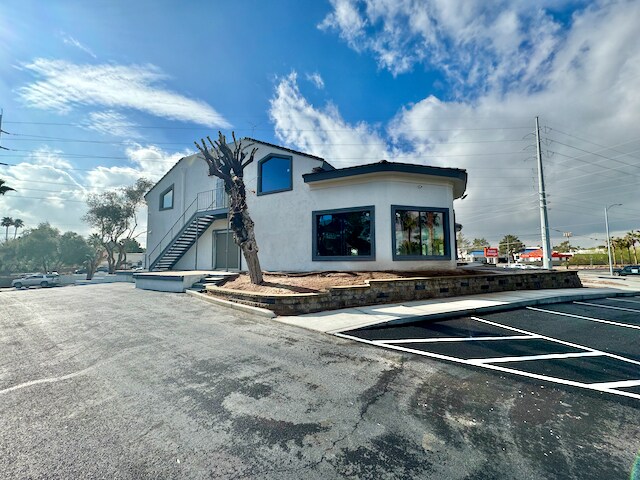 More Photos Of 4386 S Eastern Ave, Las Vegas Office For Sale