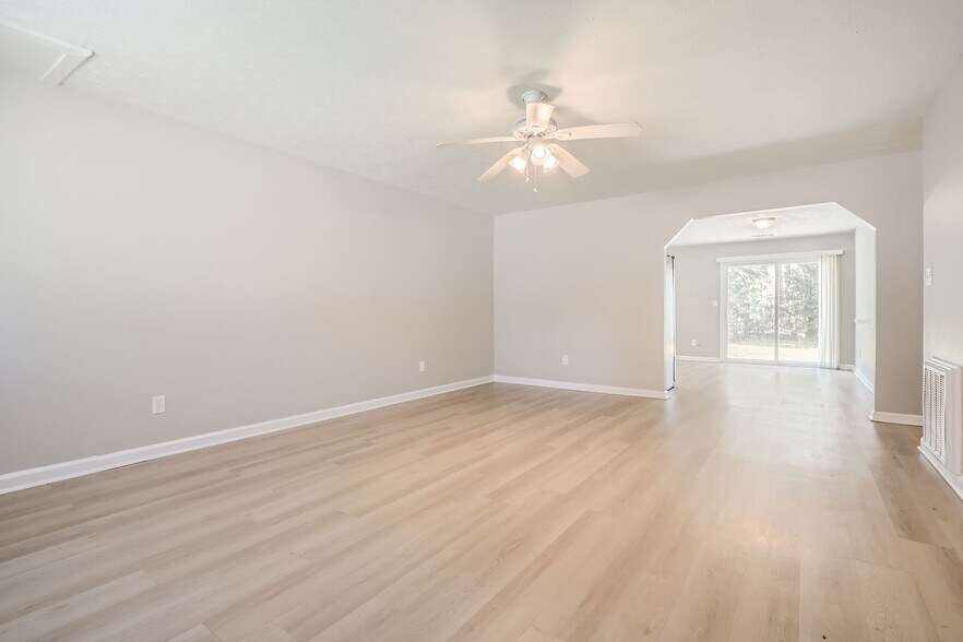 More Photos Of 2638 Fieldstone View Ln SE, Conyers Apartments For Sale