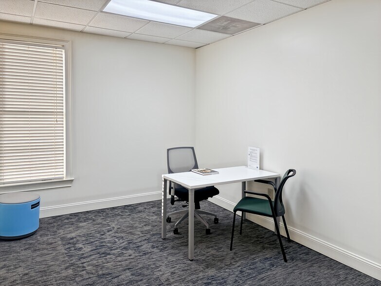 More Photos Of 1640 Powers Ferry Rd SE #11, Marietta Coworking Space