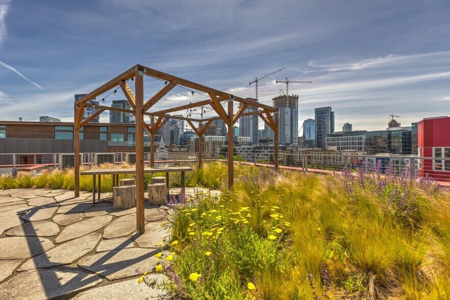 More Photos Of 1280 Harrison St, Seattle Apartments For Lease