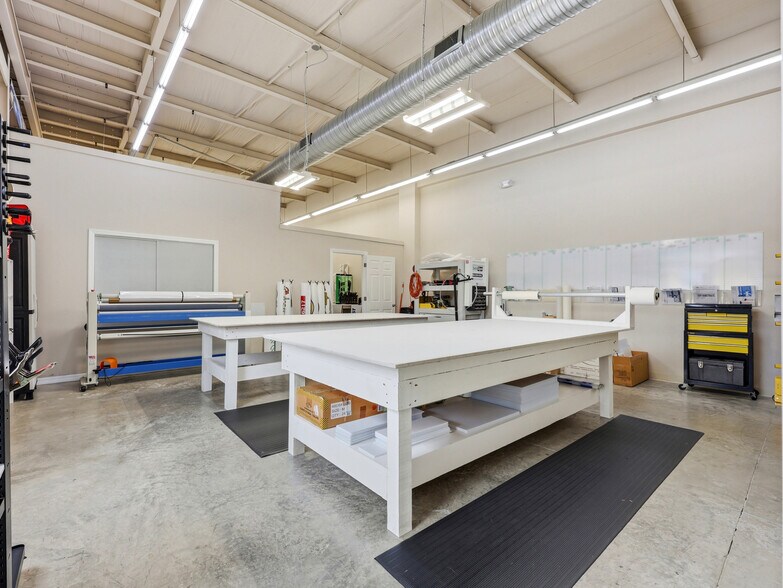 More Photos Of 4425 US Highway 1 S, Saint Augustine Light Distribution For Sale