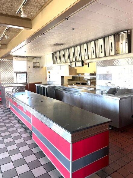 More Photos Of 3380 N Hayden Rd, Scottsdale Fast Food For Sale