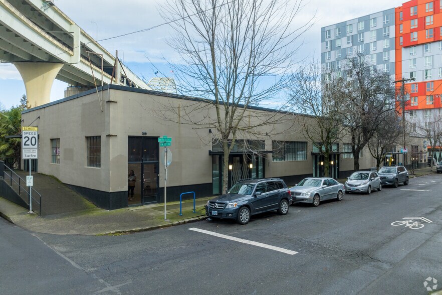 More Photos Of 1627 NW 14th Ave, Portland Unknown For Lease