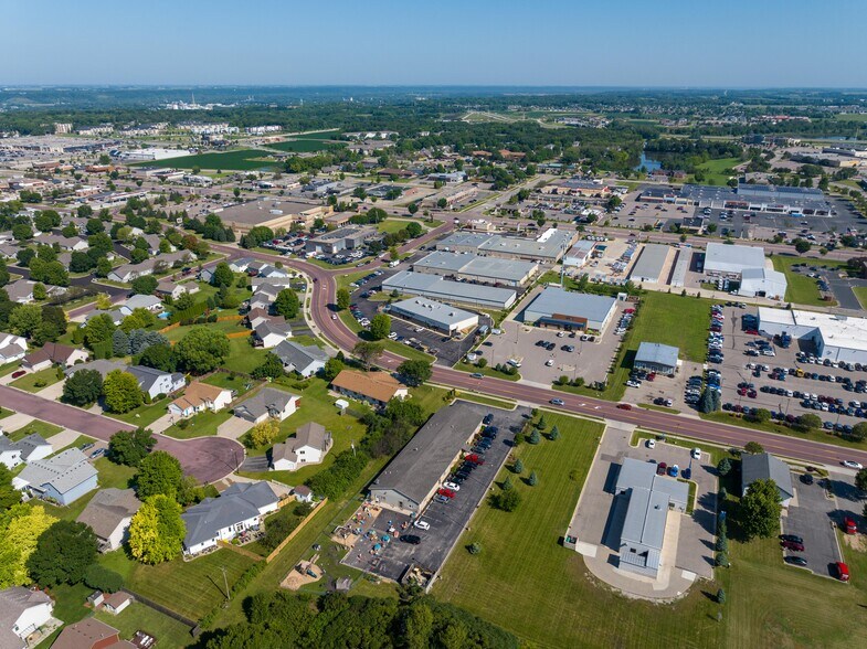 More Photos Of 1720 Bassett Dr, Mankato Daycare Center For Lease