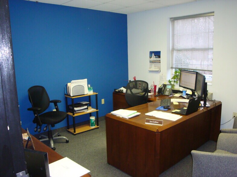 More Photos Of 555 Pleasant St, Attleboro Coworking Space