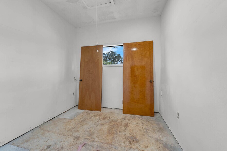 More Photos Of 2306 Lee Rd, Winter Park Medical For Lease