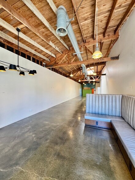 More Photos Of 333 Main St, El Segundo Storefront For Lease
