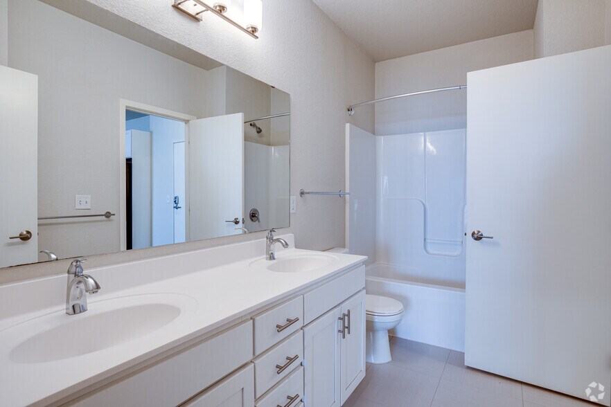 More Photos Of 4101 W 31st St, Saint Louis Park Apartments For Sale