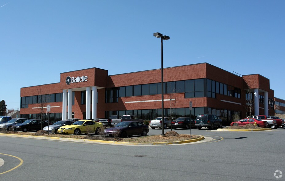 More Photos Of 24 Center St, Stafford Office For Lease