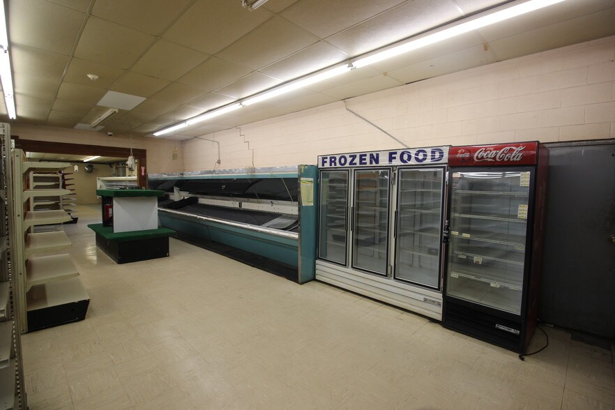 More Photos Of 42746 Hwy 25, Vincent Freestanding For Lease