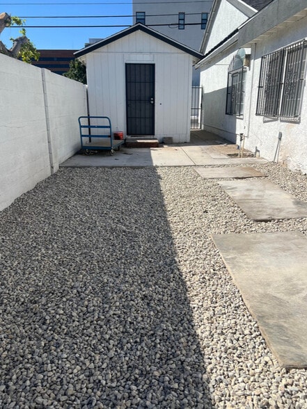 More Photos Of 530 S 7th St, Las Vegas Office Residential For Lease