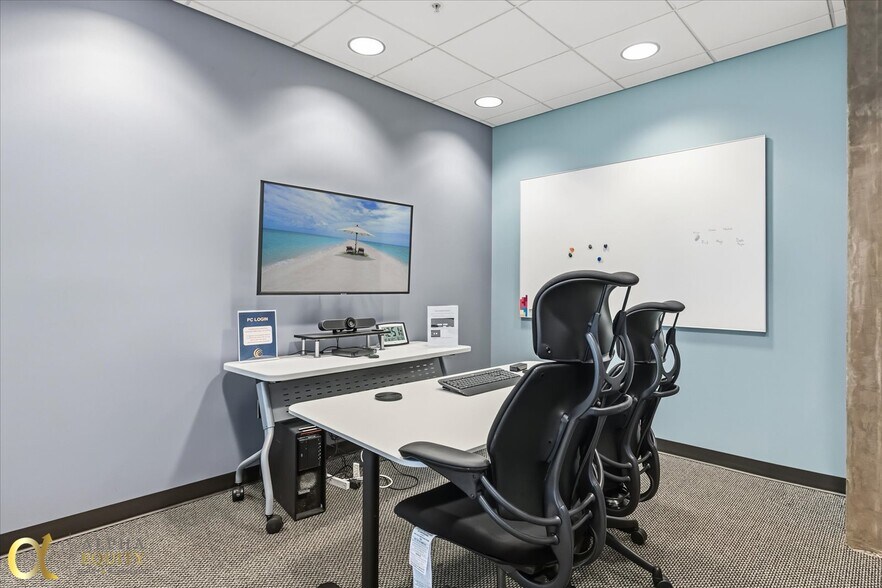 More Photos Of 189 S Orange Ave, Orlando Office Residential For Sale