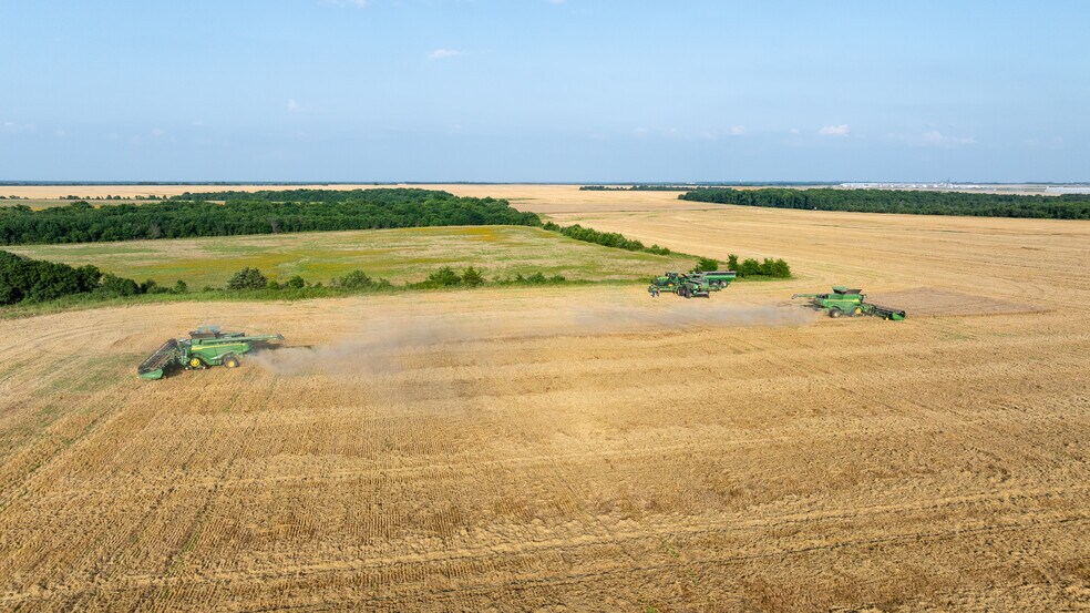 Primary Photo Of TBD US-271, Bogata Land For Sale