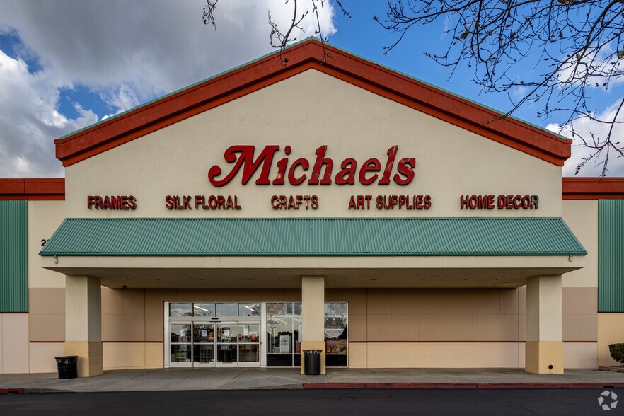 More Photos Of 23001-23081 Savi Ranch Pky, Yorba Linda Unknown For Sale