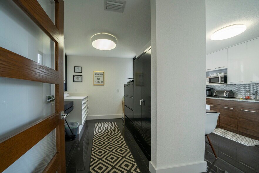 More Photos Of 603 E Olympia Ave, Punta Gorda Medical For Sale