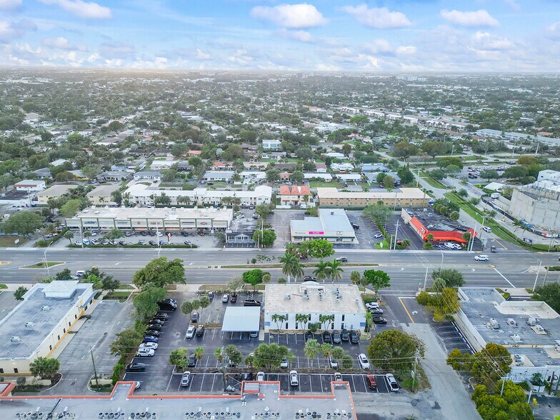 More Photos Of 5300 N Federal Hwy, Fort Lauderdale Office For Sale