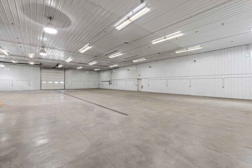 More Photos Of 2340 Taggart Rd, Rapid City Warehouse For Lease