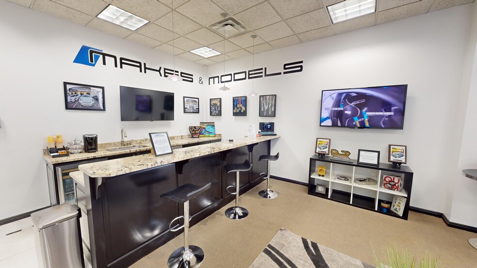 More Photos Of 808 S Main St, Salt Lake City Auto Dealership For Lease