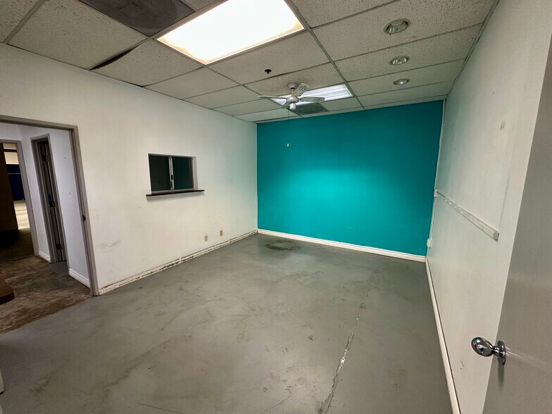 More Photos Of 8776 Helms Ave, Rancho Cucamonga Warehouse For Sale