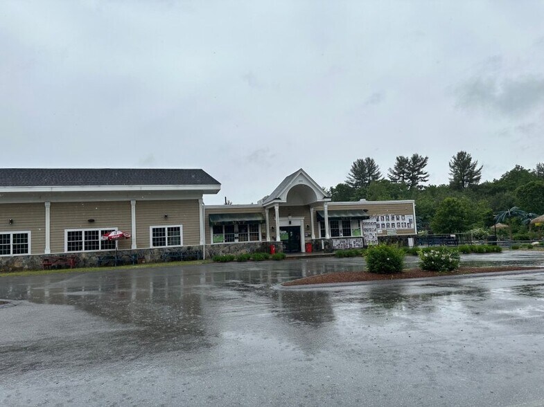 Primary Photo Of 2087 Main St, Tewksbury Freestanding For Sale