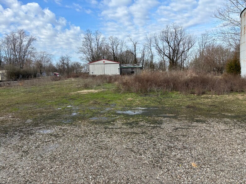 More Photos Of 3385 St pike, Butlerville Land For Sale