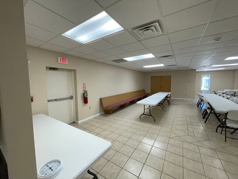More Photos Of 501-599 Paris ave, Soper Religious Facility For Sale