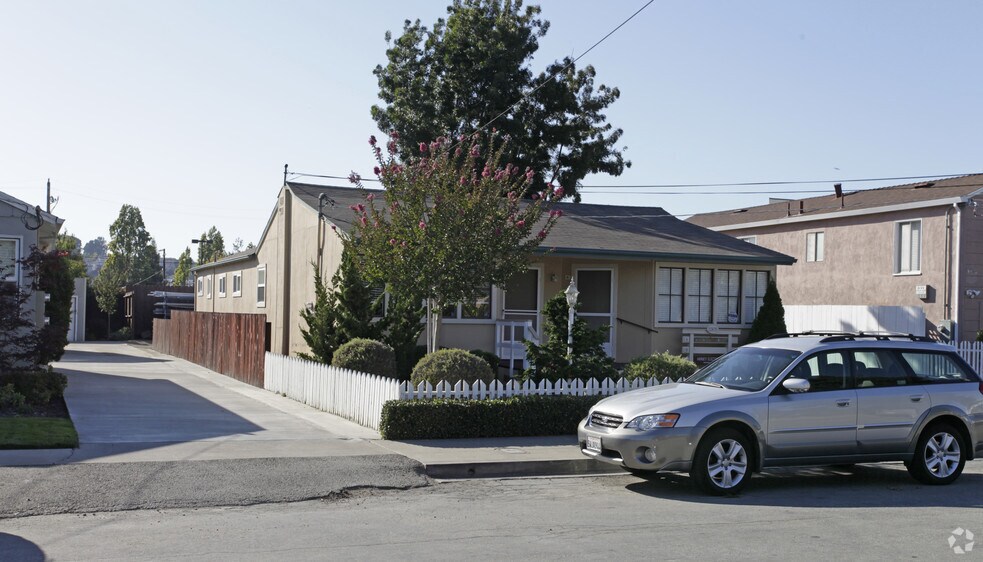More Photos Of 20835 Chester St, Castro Valley Office For Sale