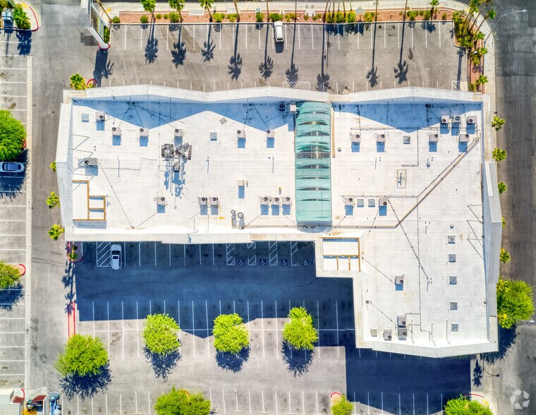 More Photos Of 5875 S Rainbow Blvd, Las Vegas General Retail For Lease