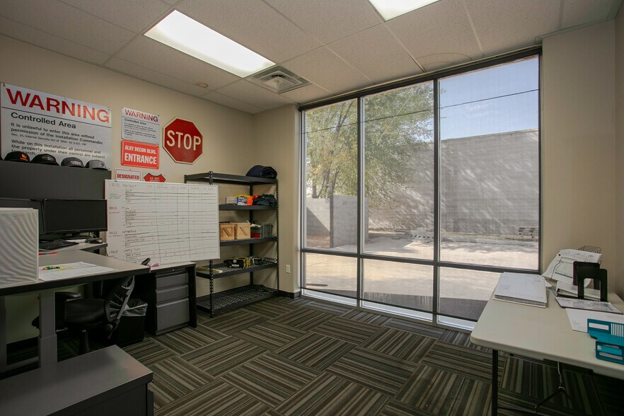 More Photos Of 1751 Alexander St, West Valley Office For Lease