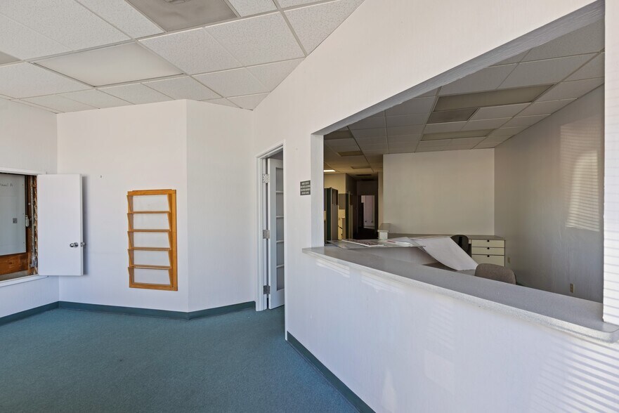 More Photos Of 10311-10317 San Pablo, El Cerrito Storefront For Sale