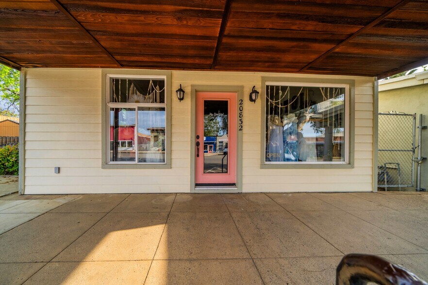 More Photos Of 20832 Front St, Cottonwood General Retail For Sale